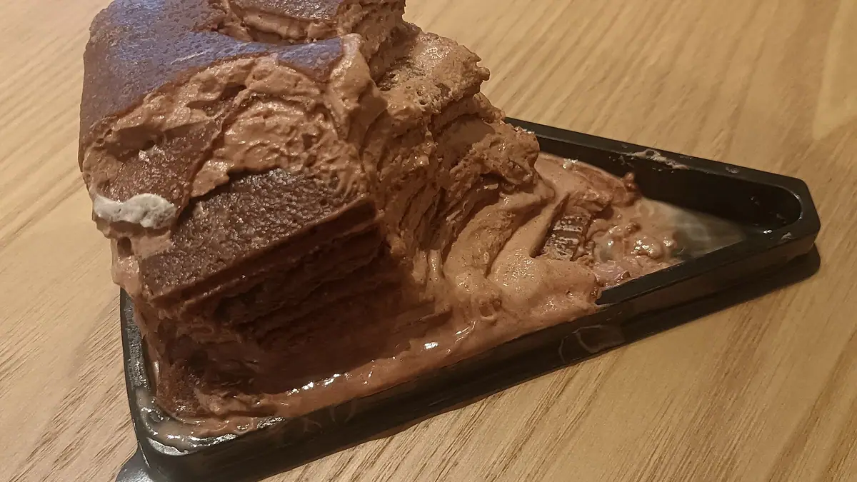 Desi Cake – cake shop in Walthamstow, London